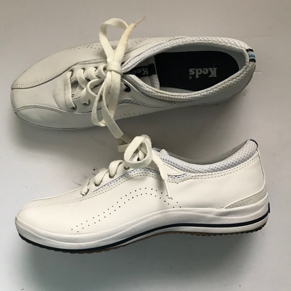 white keds tennis shoes